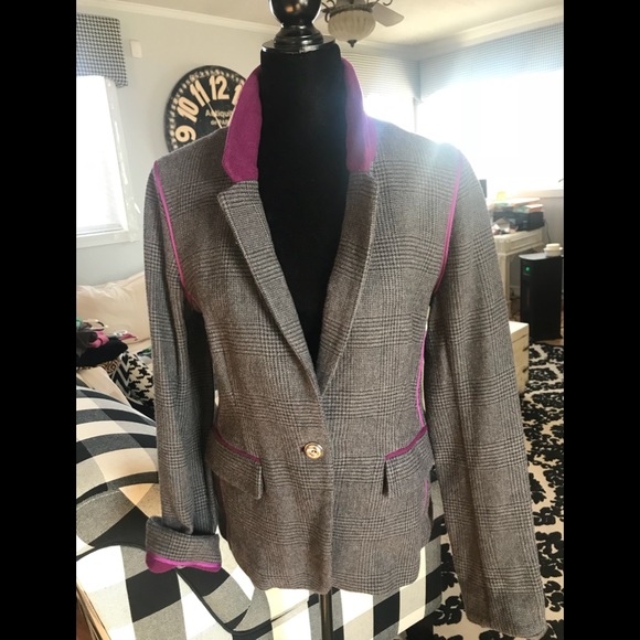 Juicy Couture Jackets & Blazers - Juicy Couture Blazer SzL worn 1 time